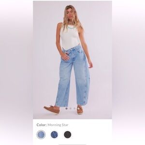 GUC We The Free CRVY Venus barrel jeans